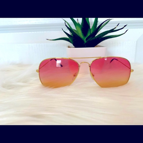 Accessories - Sunset Aviator Style Sunglasses